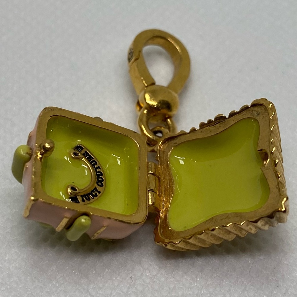 Juicy Couture Petit Fours Charm - Picture 4 of 6